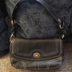 Coach leather bag 👜💕